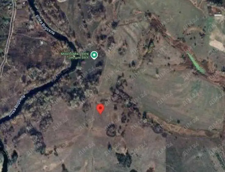 Мальовнича ділянка в Нижніх Млинах.