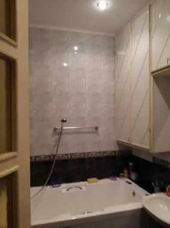 Трикімнатна квартира в районі ОЦЕВУМ