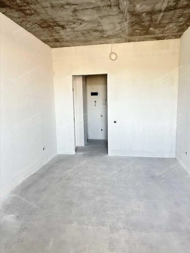 Єдина пропозиція квартири на 2 поверсі в 1 корпусі  ЖК "Пелюстковий"