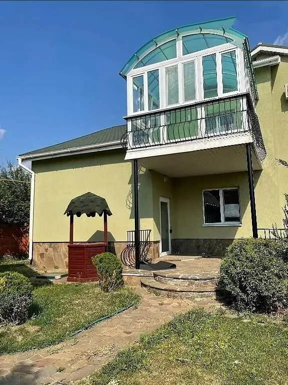 Будинок для великої родини