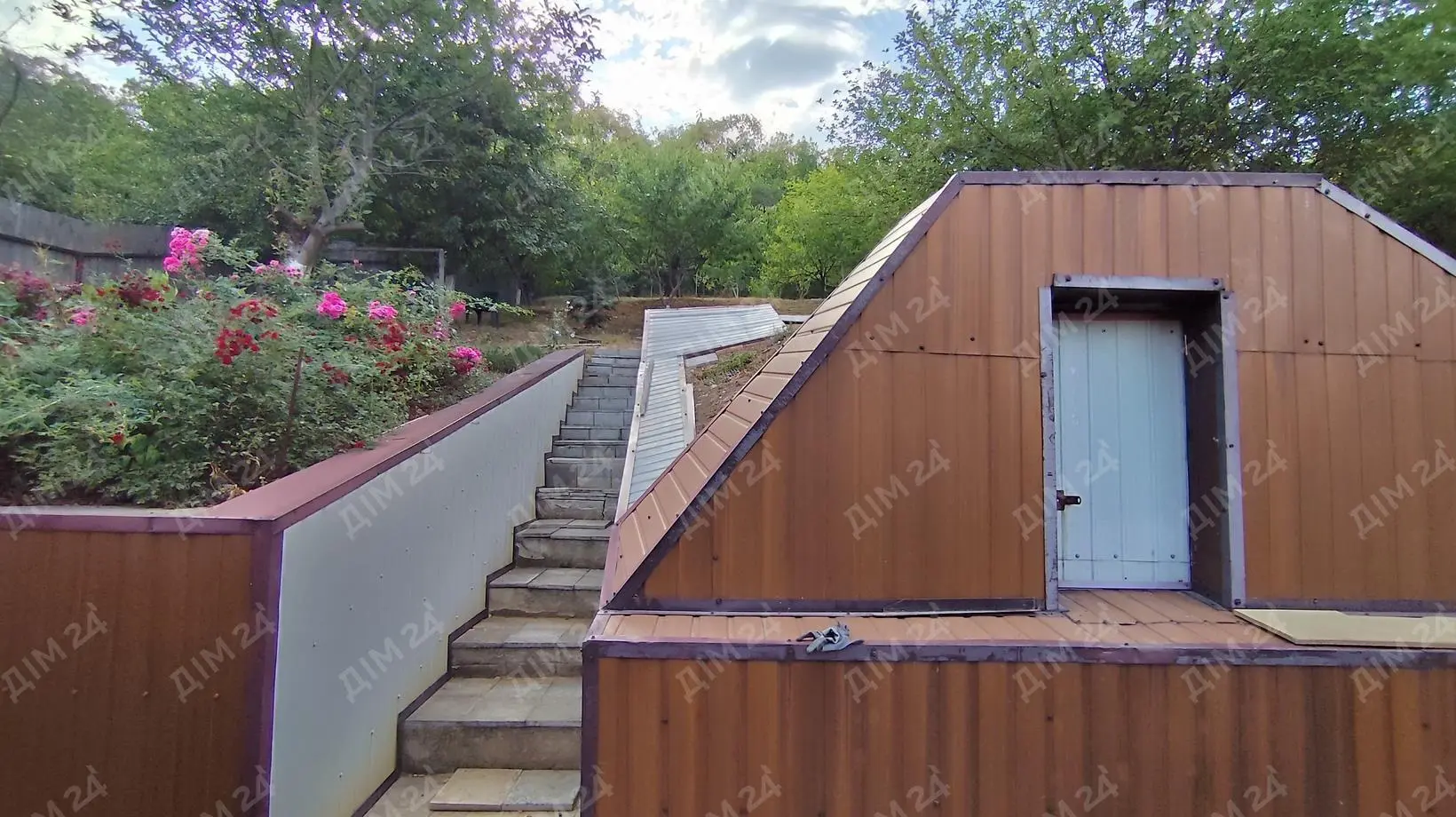 Окремий будинок на Вороніна