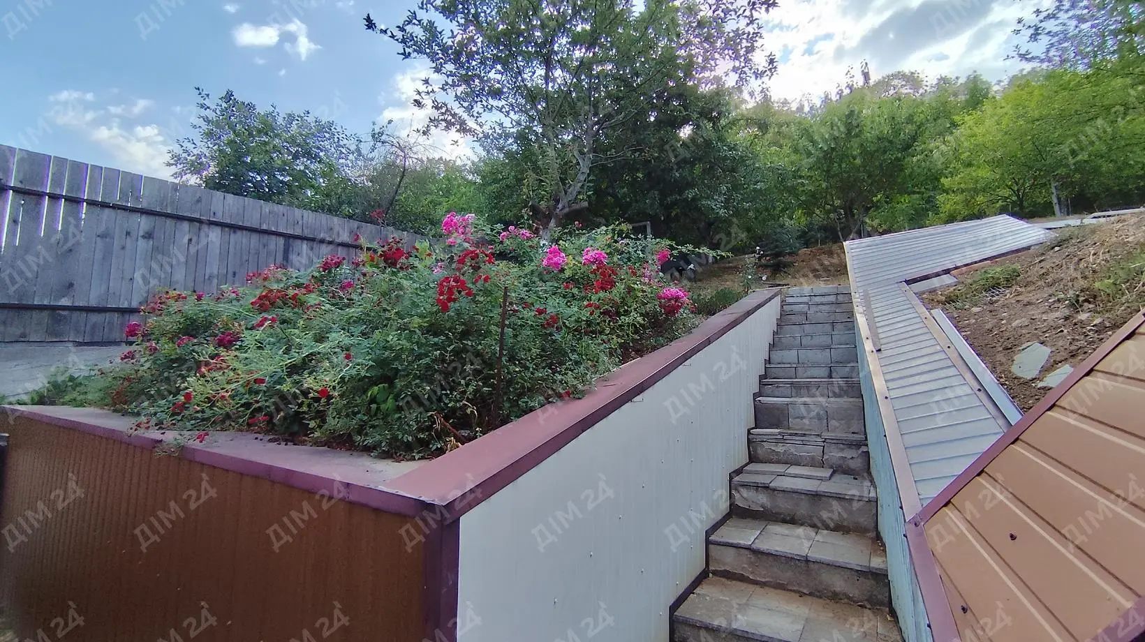 Окремий будинок на Вороніна