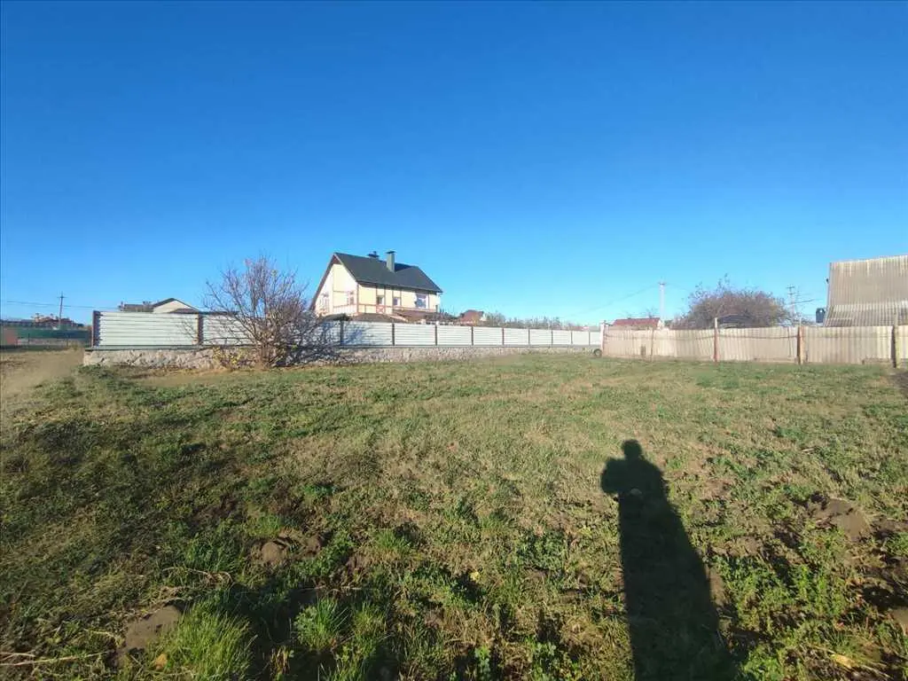 Ділянка в Розсошенцях!