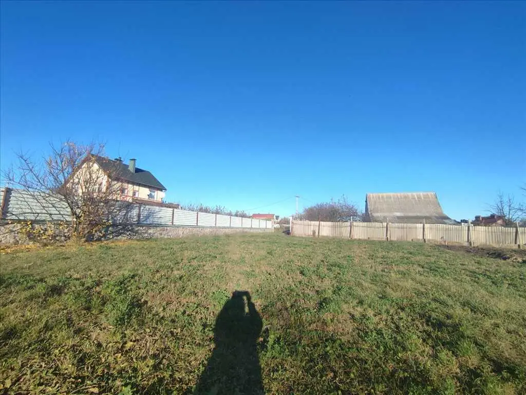 Ділянка в Розсошенцях!