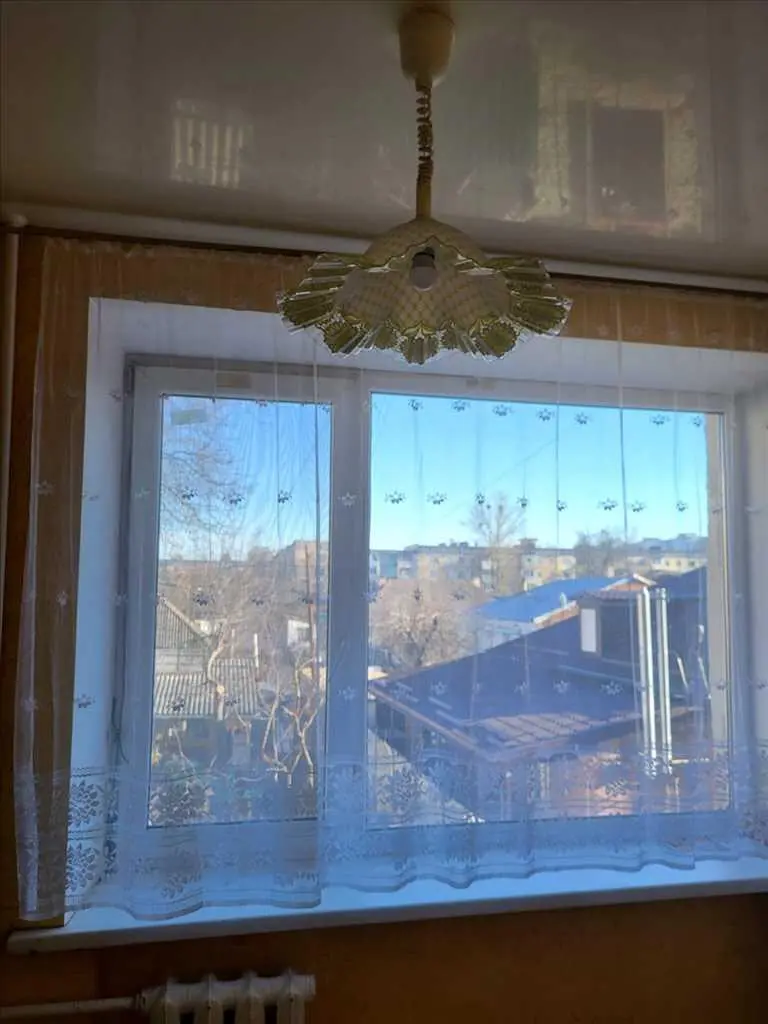 Гарна квартира поруч з 38 школою.