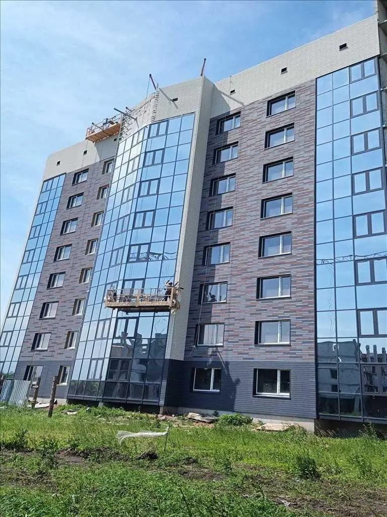 1-комнатная квартира в новом доме на Юровке