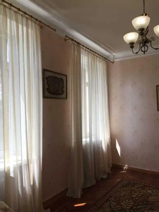 Трикімнатна в Авіагородку