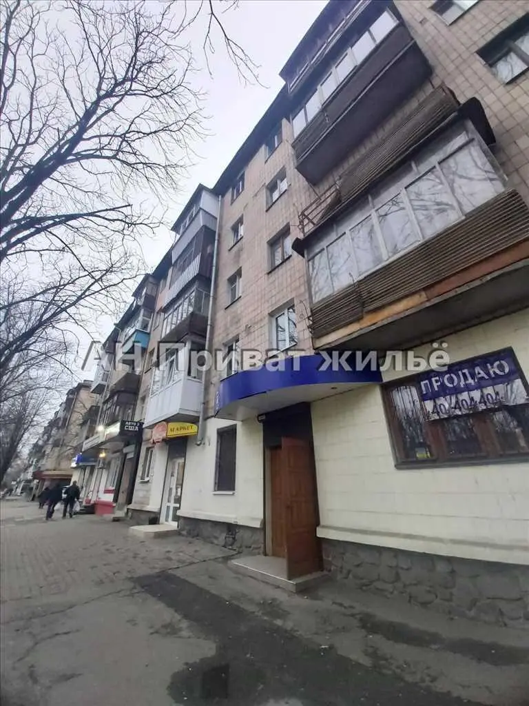 Вигідна пропозиція, комерційне приміщення, червона лінія