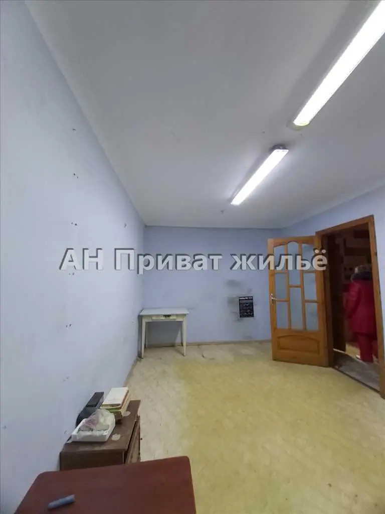 Вигідна пропозиція, комерційне приміщення, червона лінія