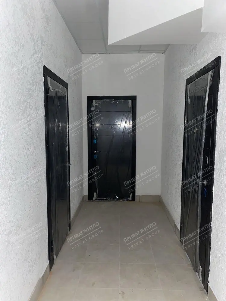 Новобудова в центрі, цегла, зданий будинок! 