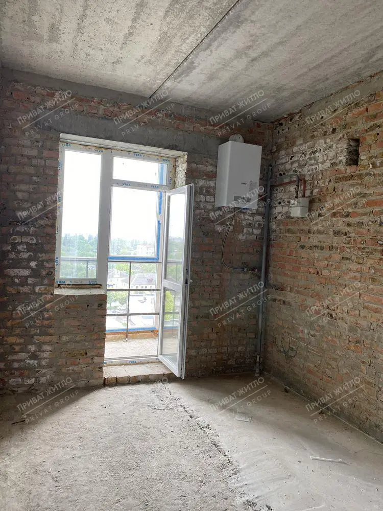 Новобудова в центрі, цегла, зданий будинок! 