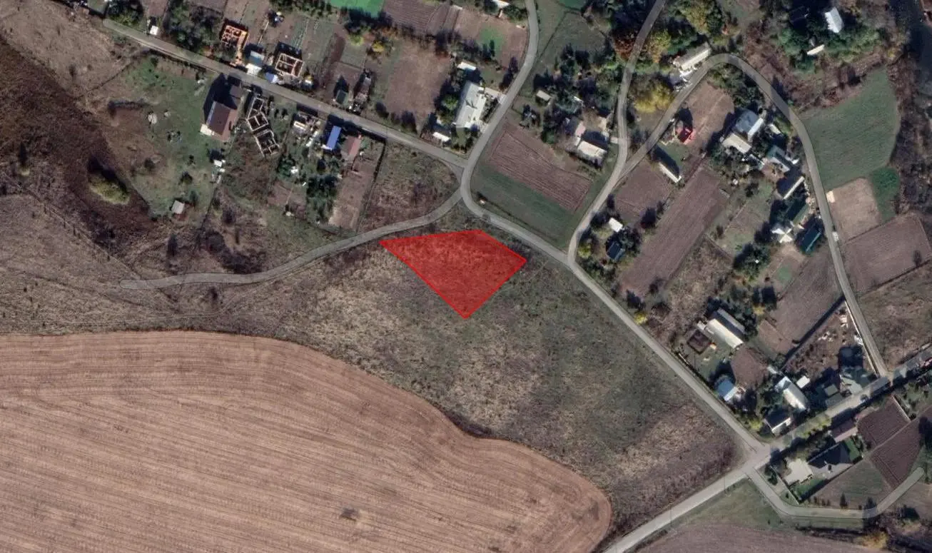 У продажу чудова ділянка під забудову!