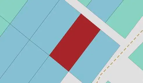 Земельна ділянка в Петрівці