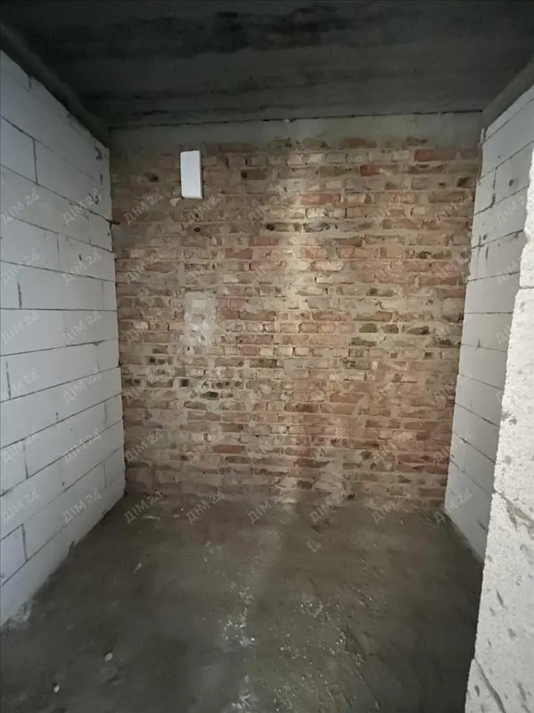 Остання квартира новобудова на Степного Фронту