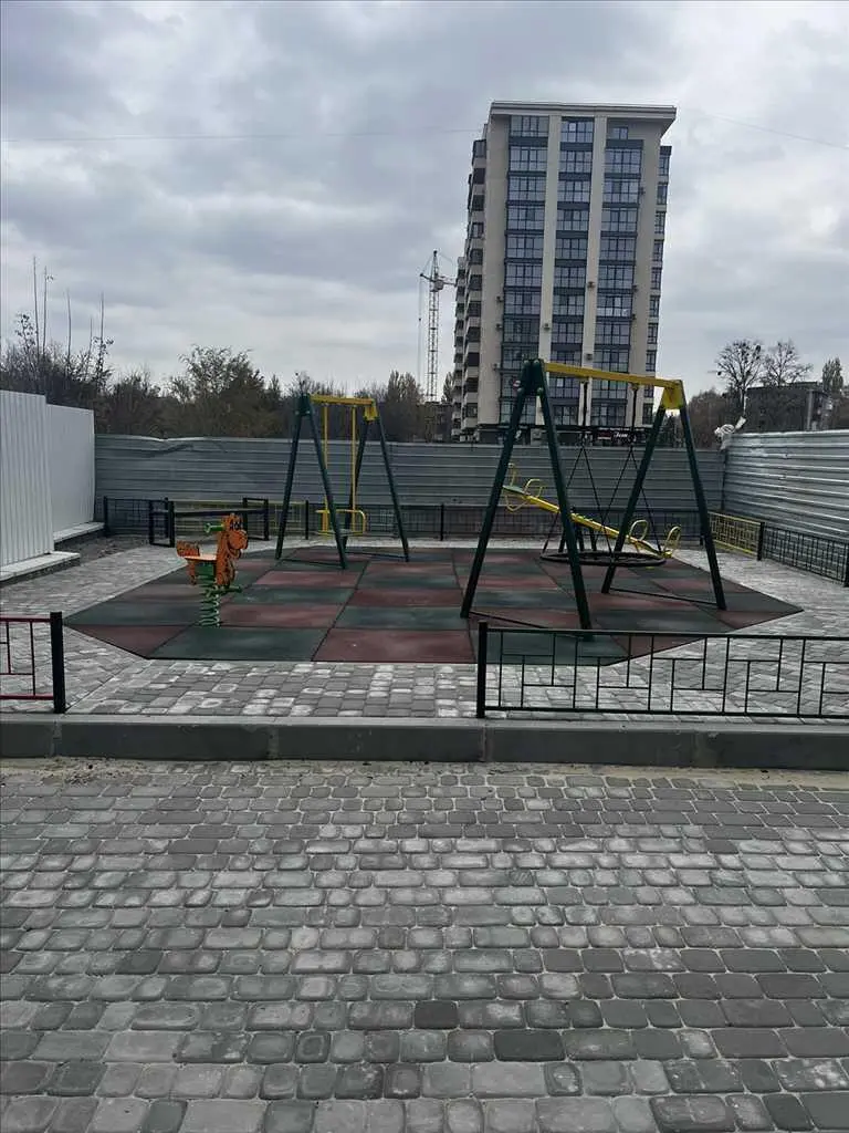 Остання квартира новобудова на Степного Фронту