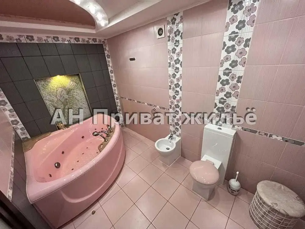 Розкішна квартира в Центрі м. Полтава