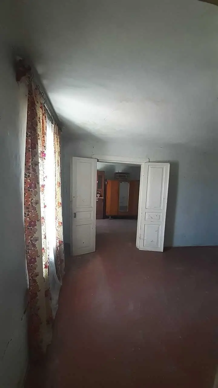 2-кімнатна квартира бюджетна в Центрі!