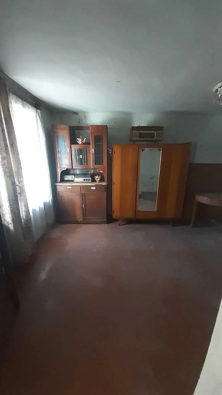 2-кімнатна квартира бюджетна в Центрі!