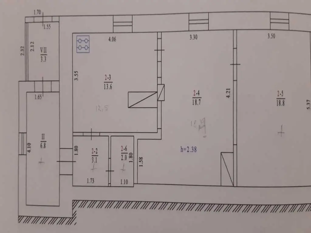 2-кімнатна квартира бюджетна в Центрі!