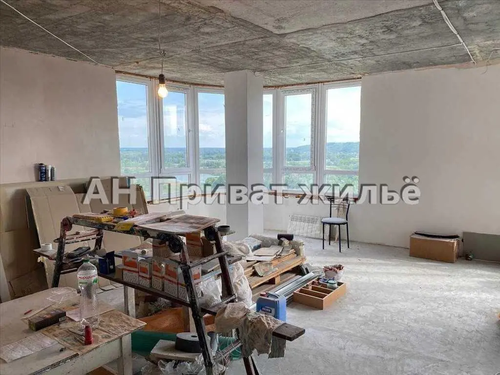 Квартира в новому будинку на Леваді