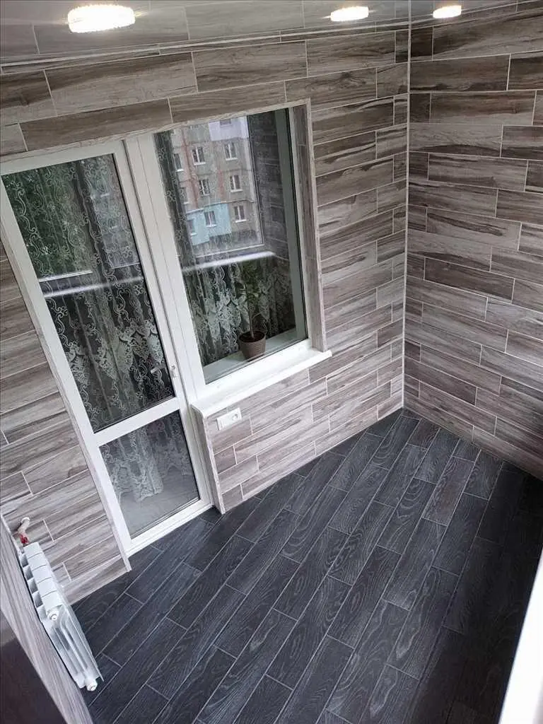 Трикімнатна квартира на Леваді.