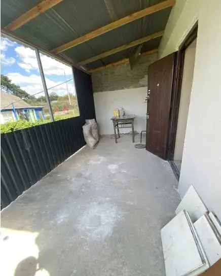 Пропонуємо 1/2 будинку в Копилах.
