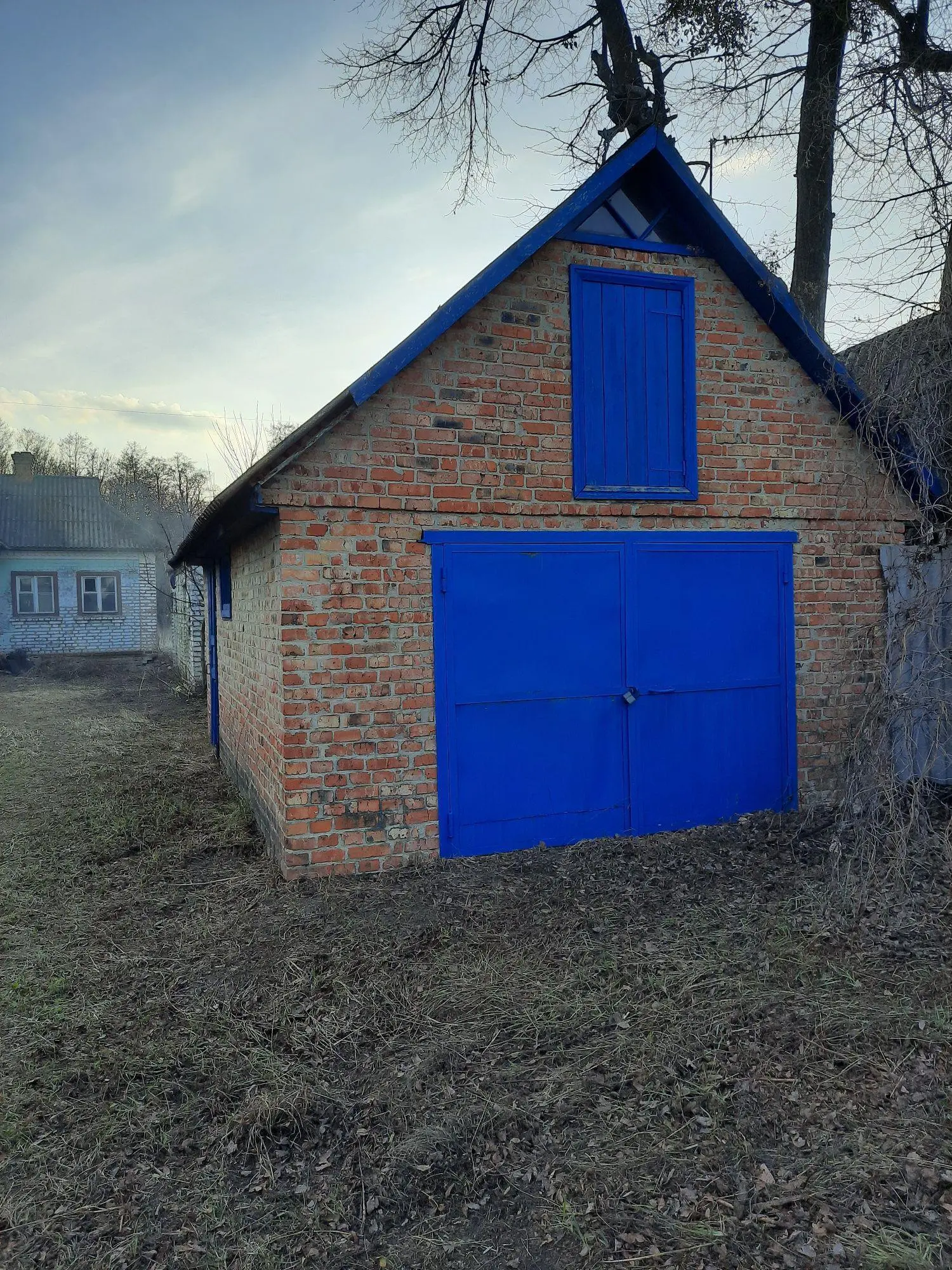 Окремий будинок поблизу міста  Полтава!