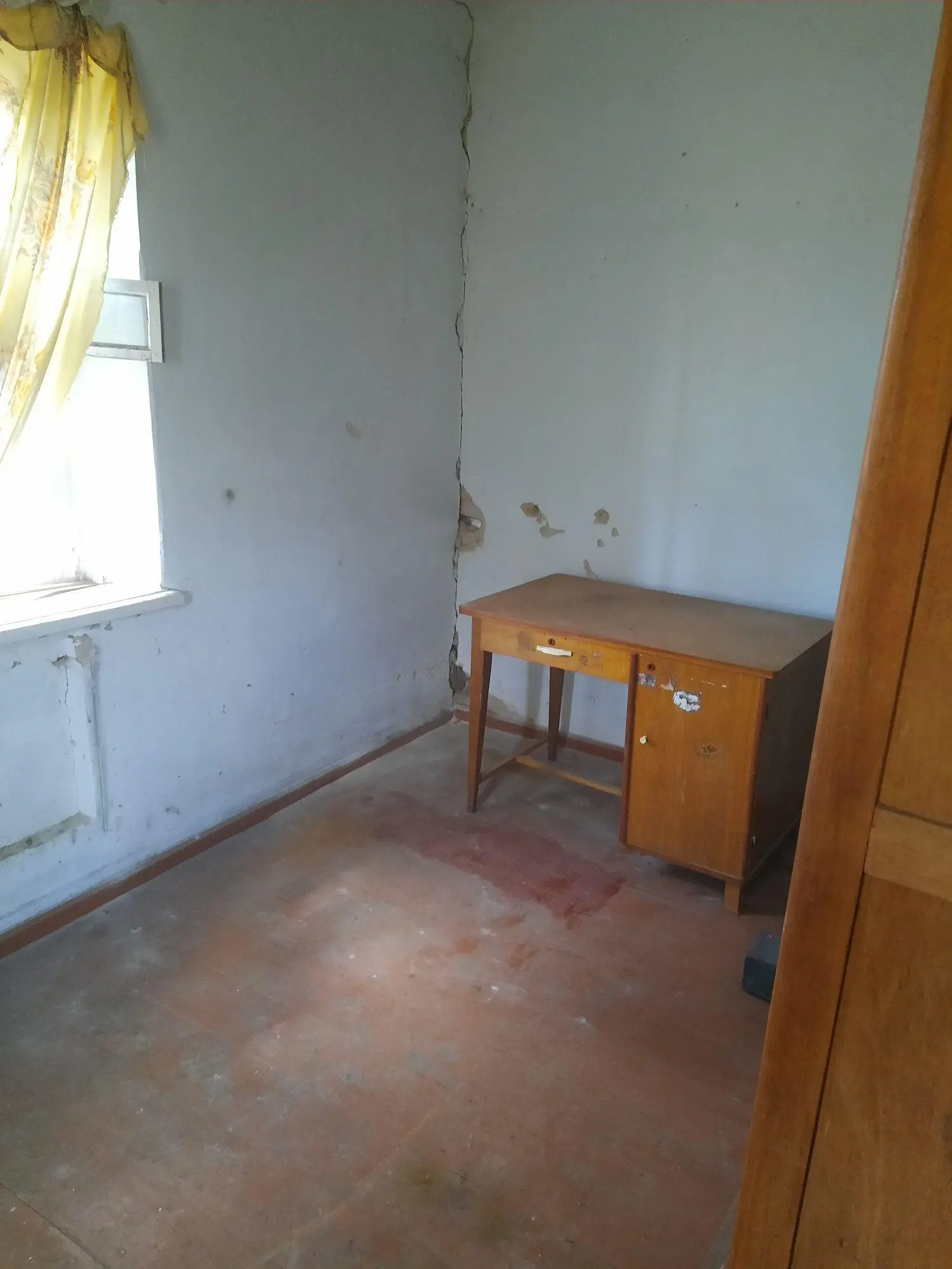 Окремий будинок поблизу міста  Полтава!