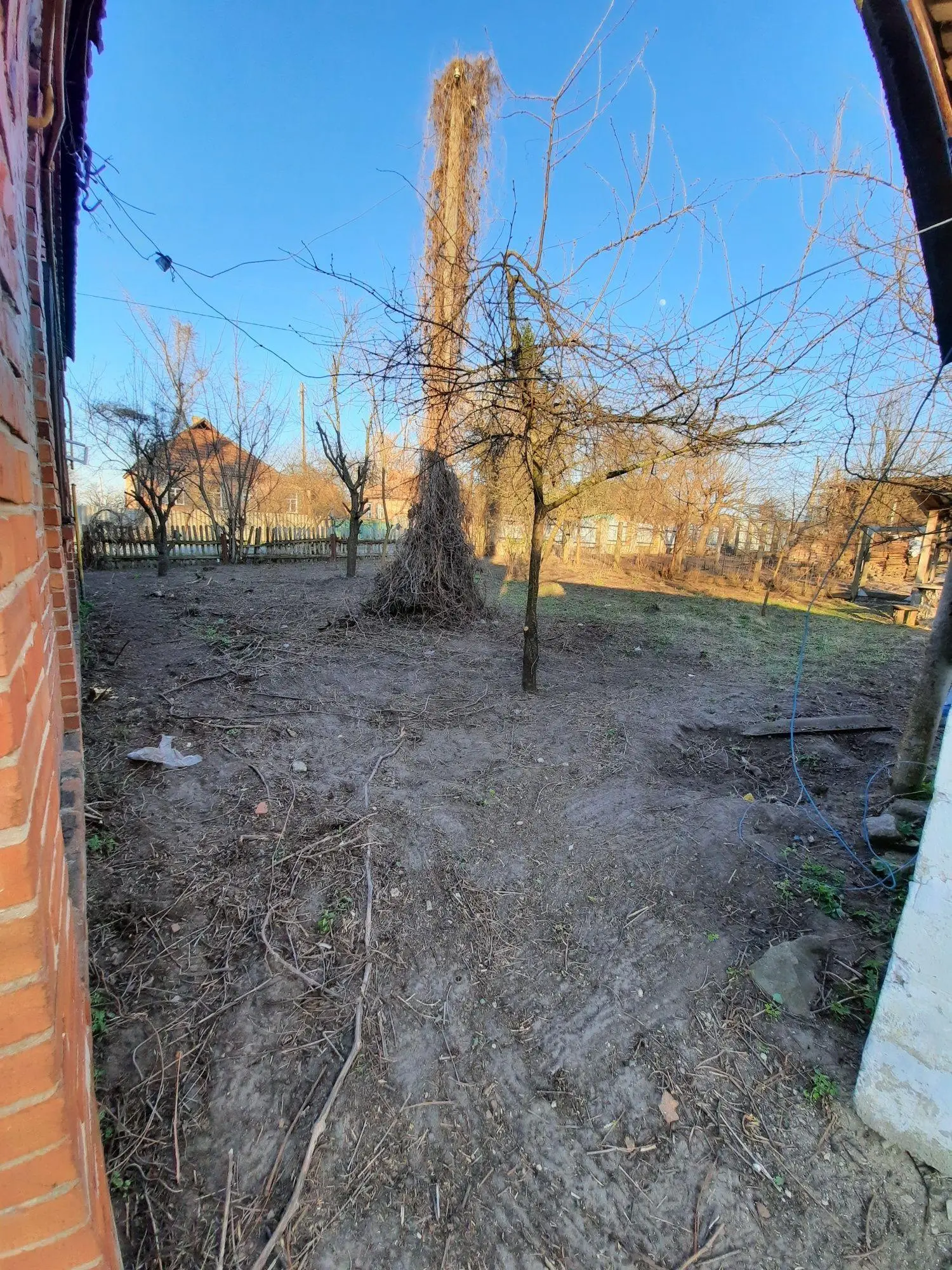 Окремий будинок поблизу міста  Полтава!