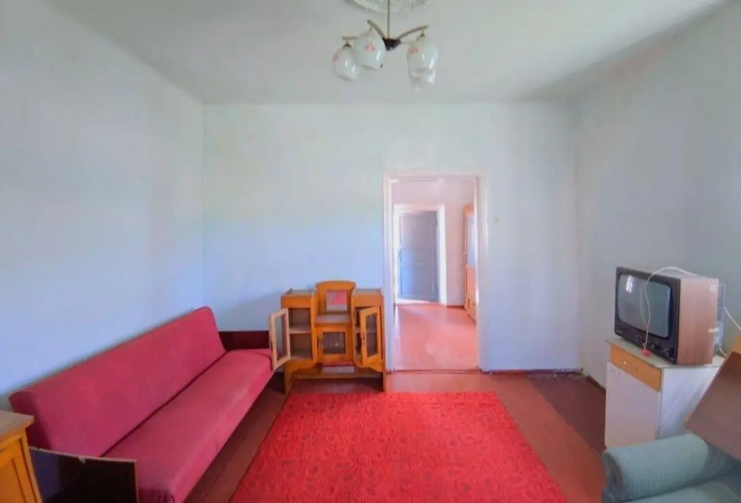 Продається частина будинку на Крутому березі!