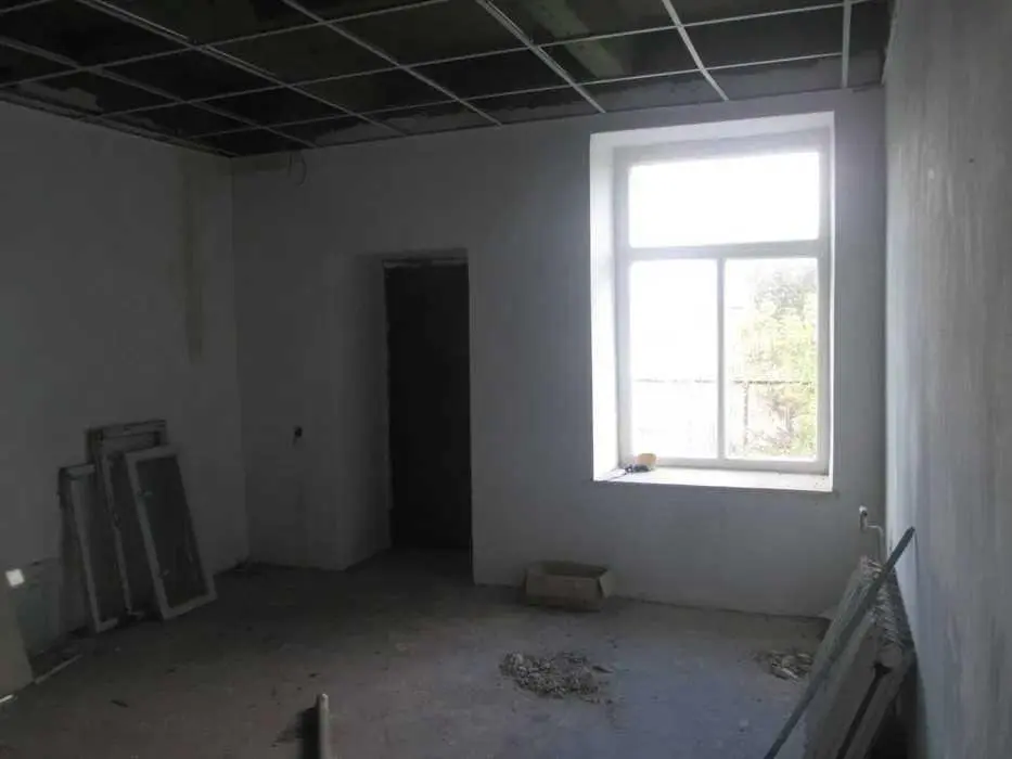 Частина будинку з комунікаціями!