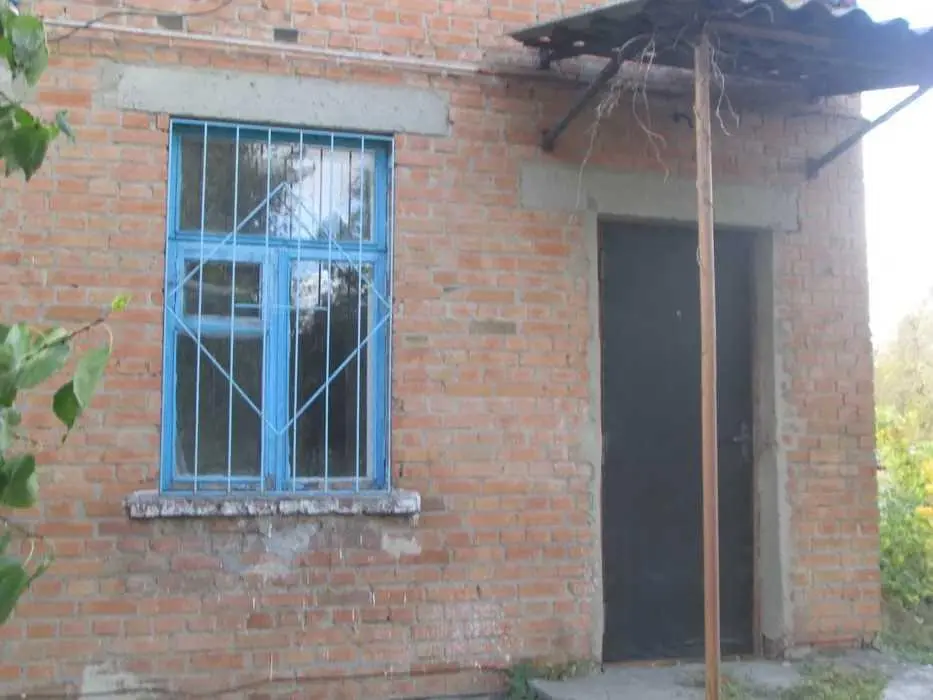 Частина будинку з комунікаціями!