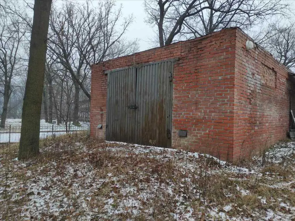 Продаж нежитлового приміщення в с.Копили, траса Київ- Харків!