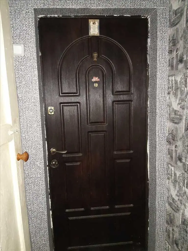 Двокімнатна квартира в центральній частині міста.