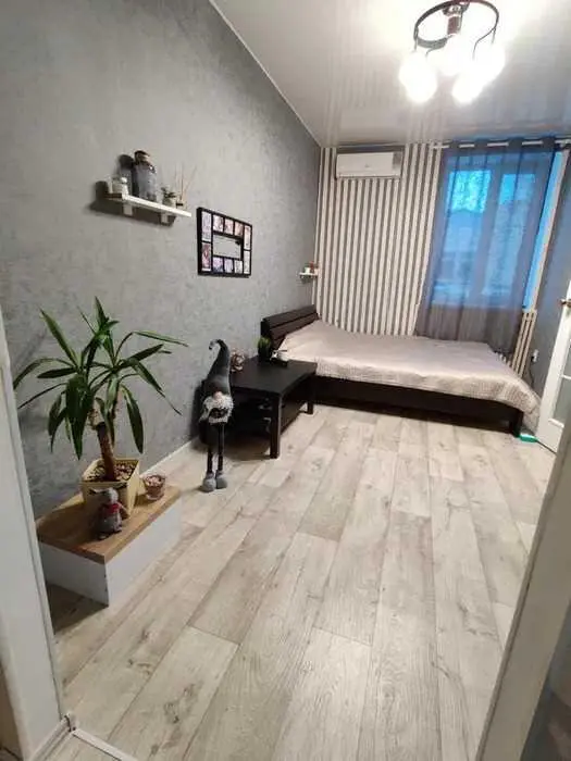 Квартира в центральній частині міста з автономкою та ремонтом!