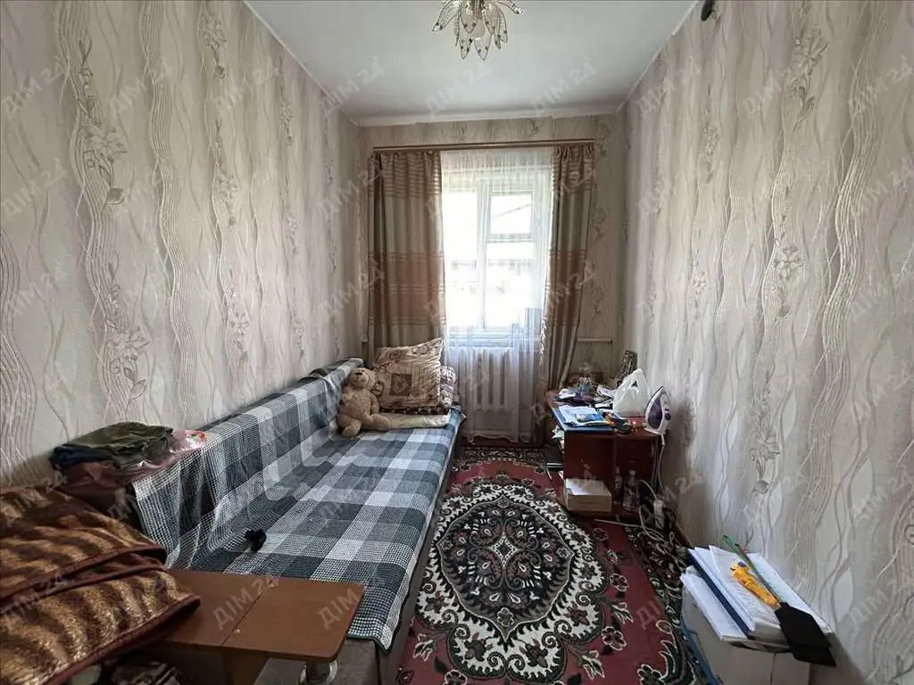 Цегляний будинок в Нових Санжарах