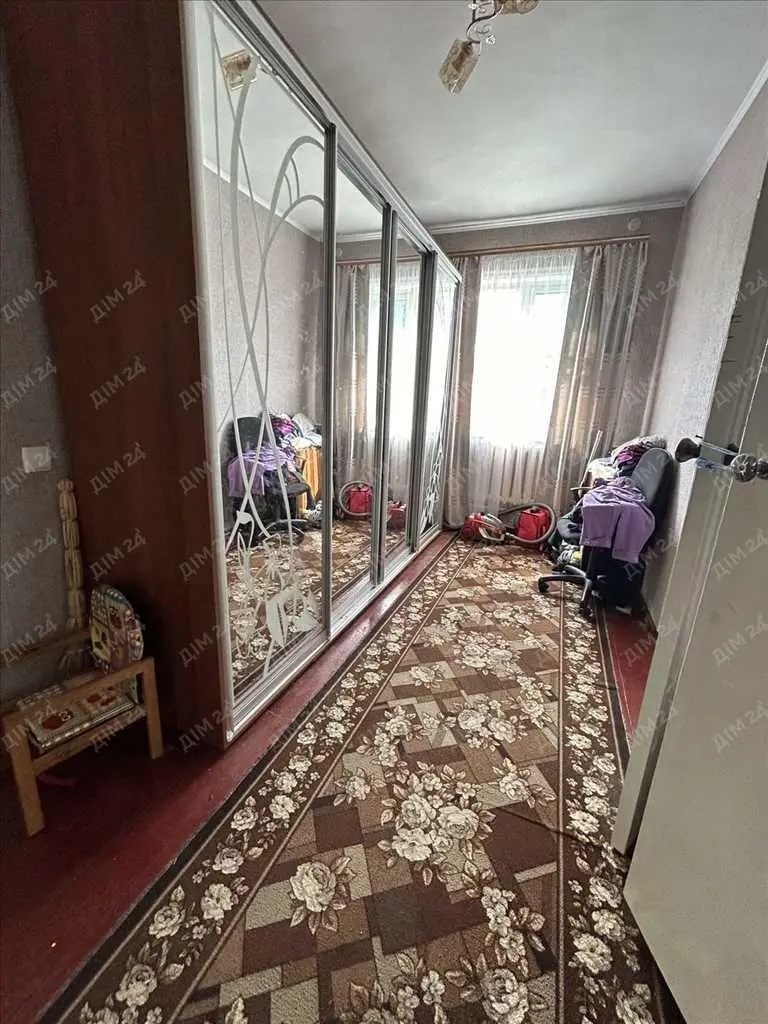 Цегляний будинок в Нових Санжарах