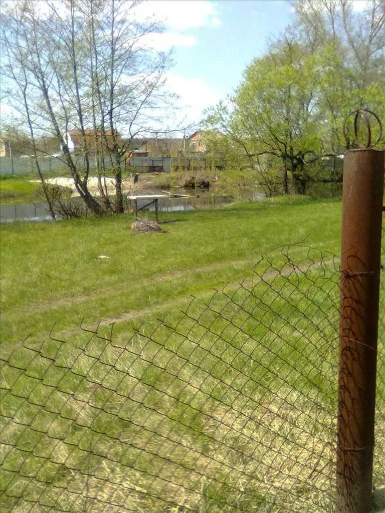 Ділянка на березі водойми, Терешки! 