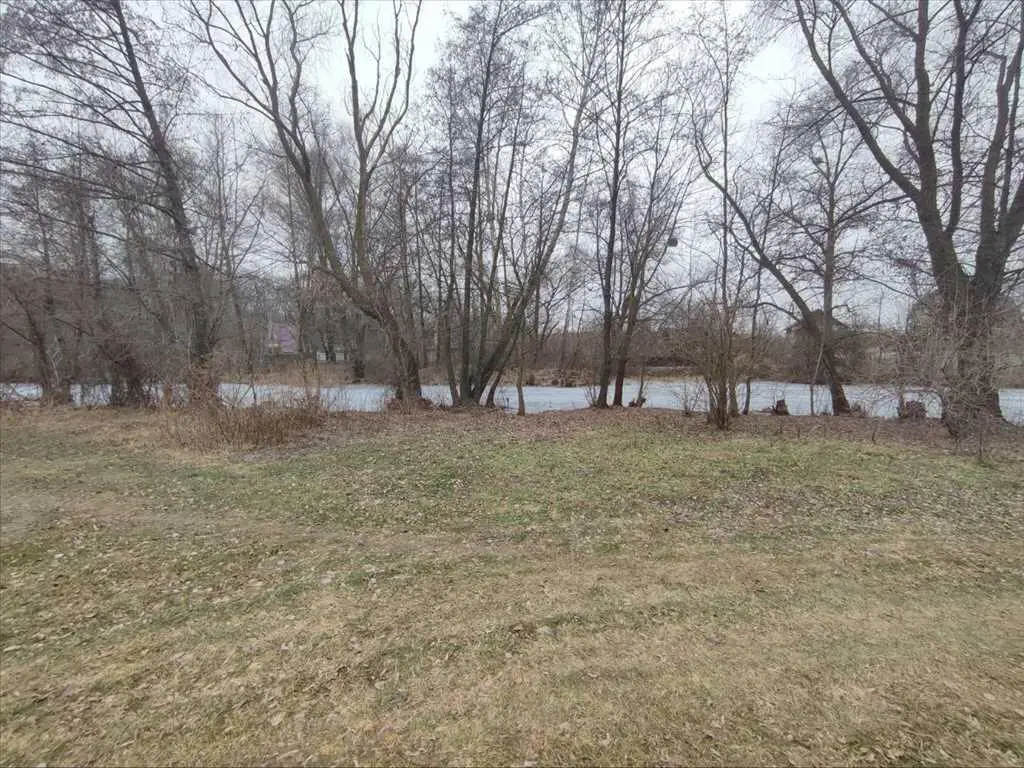 Ділянка на березі водойми, Терешки! 
