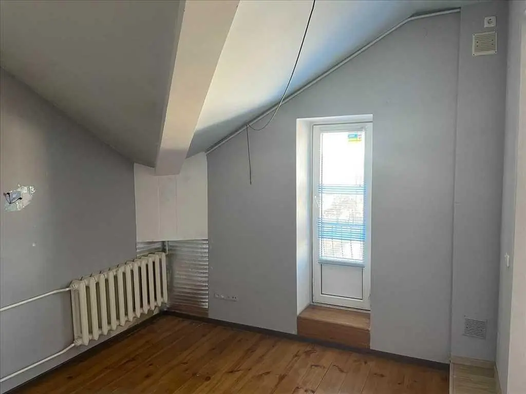 Простора квартира в центрі міста