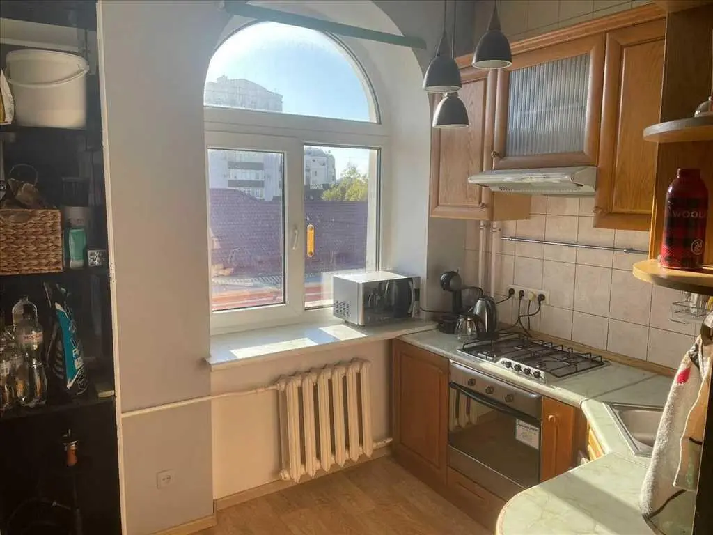 Простора квартира в центрі міста