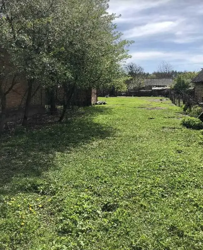 У продажу будинок поряд з  Мала Перещепина