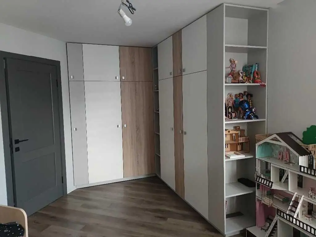 Дворівнева квартира для щасливої родини! 