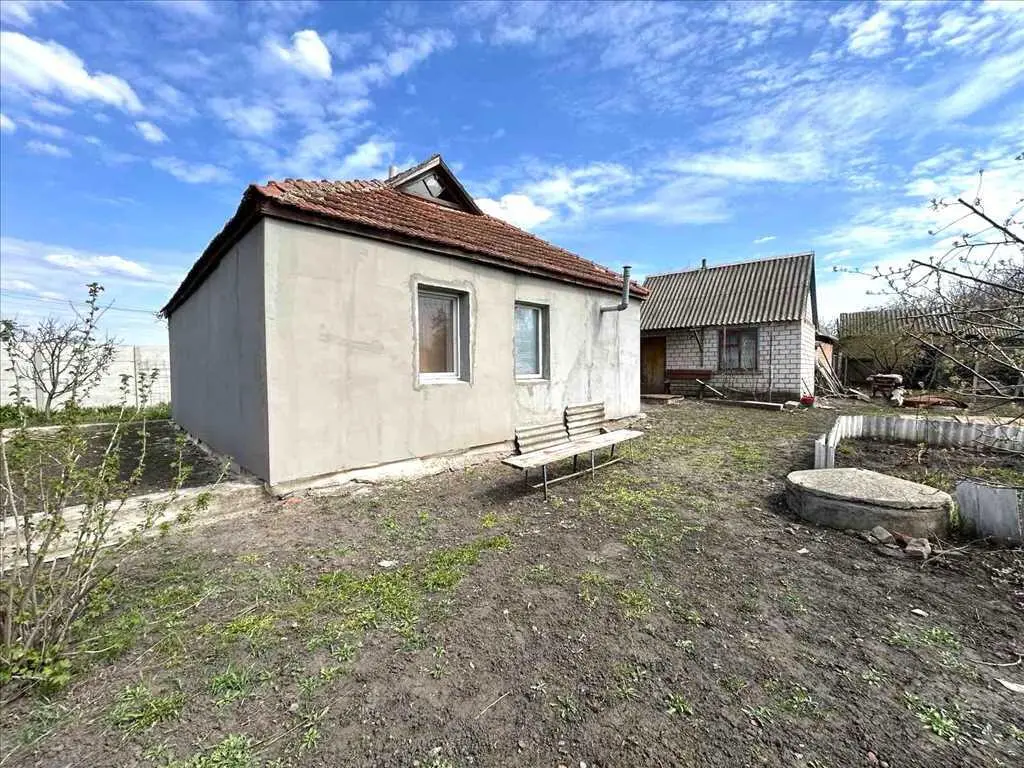 Будинок у селі Коломацьке