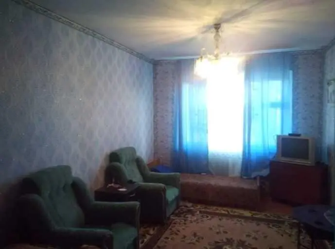 Продаж 2 кімнатної квартири в Нових Санжарах