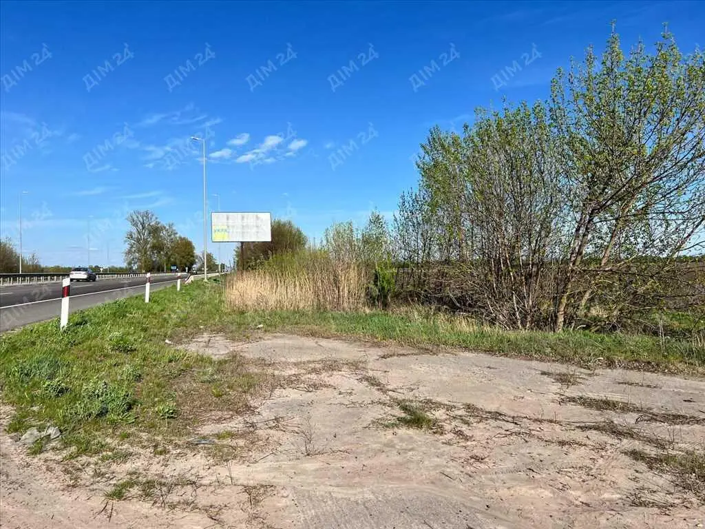 Ділянка 6 га вздовж траси Київ - Харків