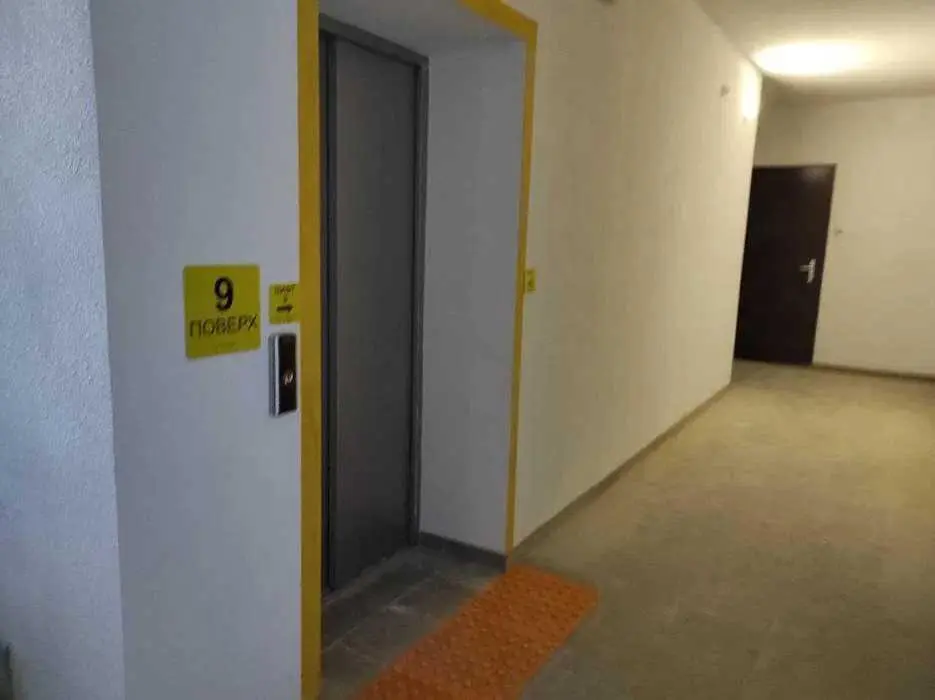  Продаж двокімнатної квартири в зданій новобудові.