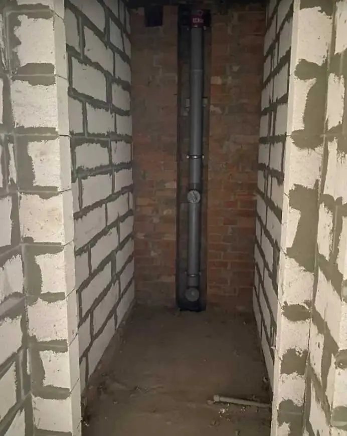 Зданий будинок в зручному місці! 