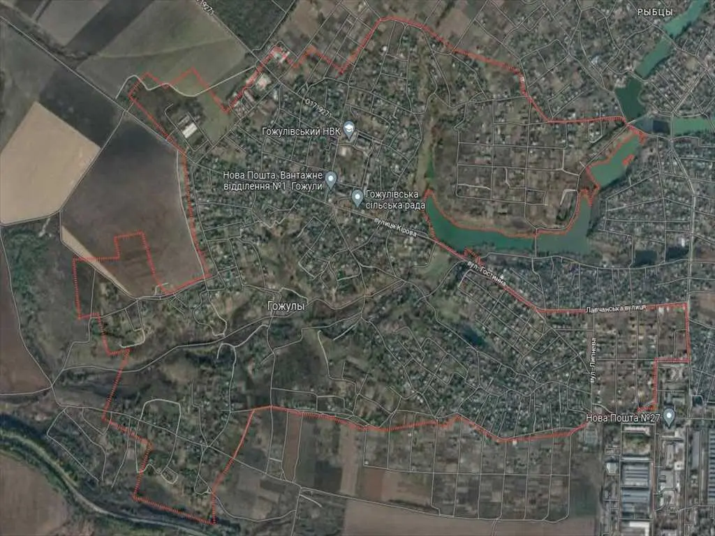 Ділянка під забудову в Гожулах.