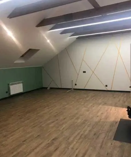 Продаж приміщення для комерц діяльності в центрі міста